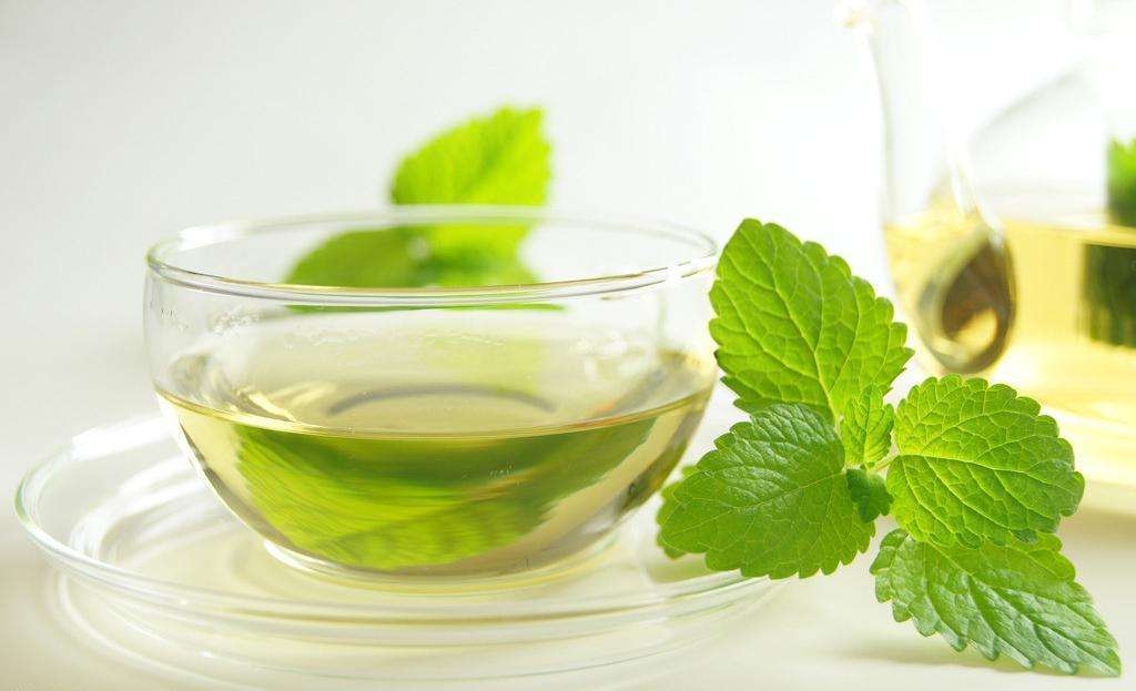 क्या मिथाइलफोलेट फोलिक एसिड के समान है?